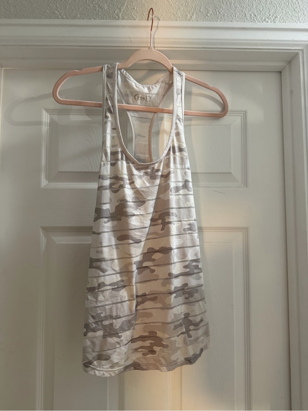Neutral Camo Racerback Tank Top - Light Gray & White